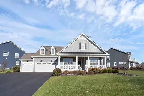 2598 Clemton Park W, Blacklick, OH 43004