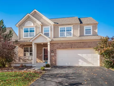 4483 Perrin St, Grove City, OH 43123