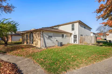 2415 Briers Dr #C, Columbus, OH 43209
