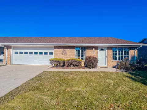 473 Patricia Dr, London, OH 43140