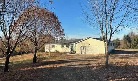 9169 Hoffman Rd, Amanda, OH 43102
