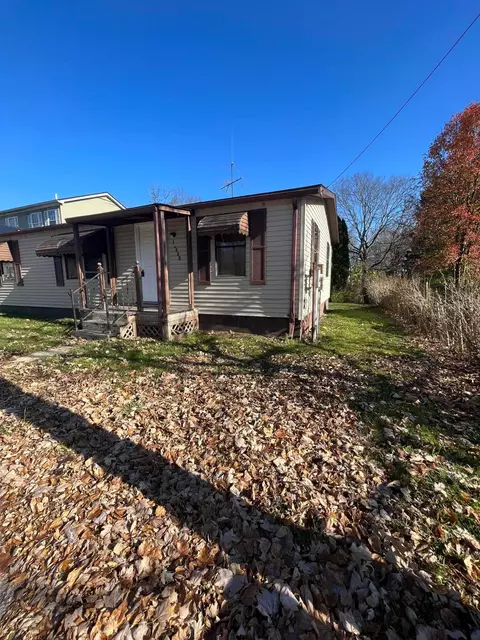 13888 Era Rd, Mount Sterling, OH 43143