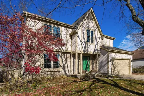 7406 Oakmeadows Dr, Worthington, OH 43085