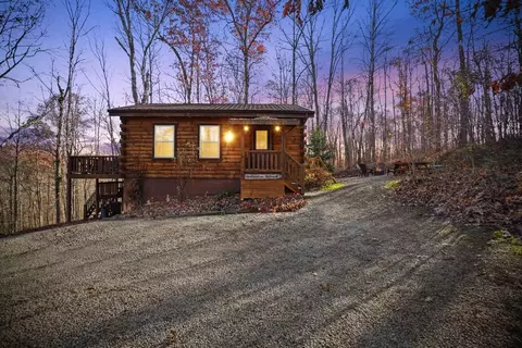 29819 Fairview Ridge Rd, Logan, OH 43138