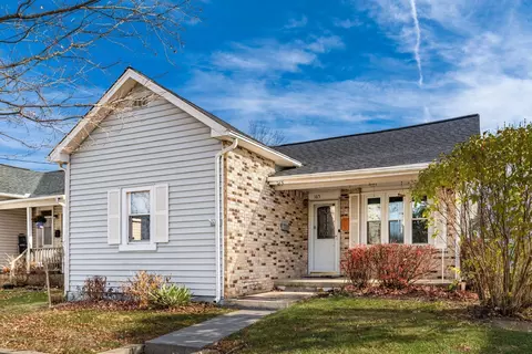 165 S Washington St, Delaware, OH 43015