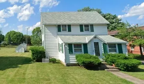 440 E North St, Worthington, OH 43085