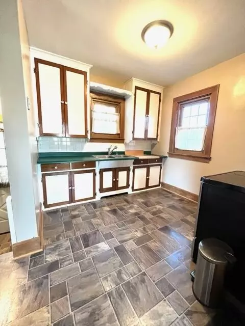 661 E 5th Ave, Lancaster, OH 43130 photo 7