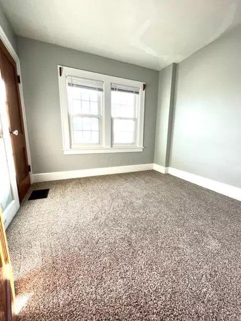 661 E 5th Ave, Lancaster, OH 43130 photo 10