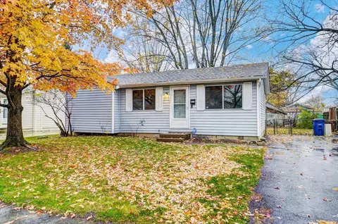 6073 Silverwood St, Columbus, OH 43229