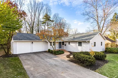 315 Blandford Dr, Worthington, OH 43085