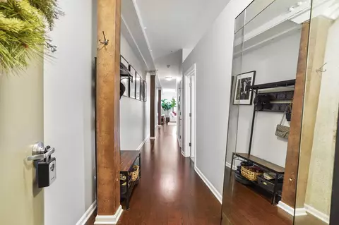 78 E Chestnut St #506, Columbus, OH 43215