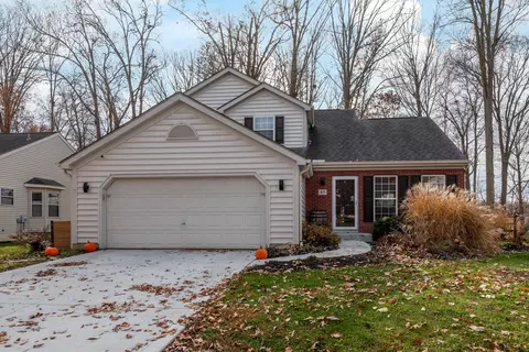 85 Beech Ct, Delaware, OH 43015 photo 2