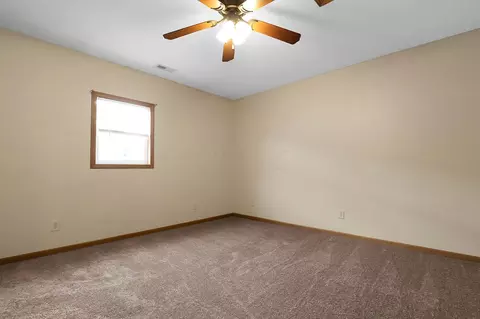 121 Fairview Blvd, Circleville, OH 43113 photo 17