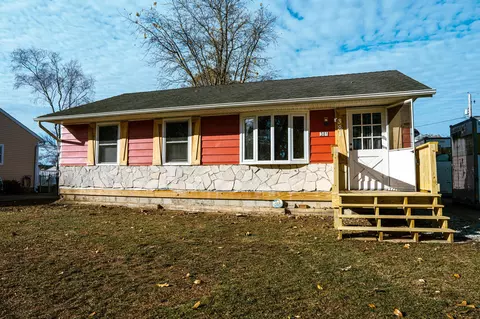 381 Sheryl Dr, Groveport, OH 43125