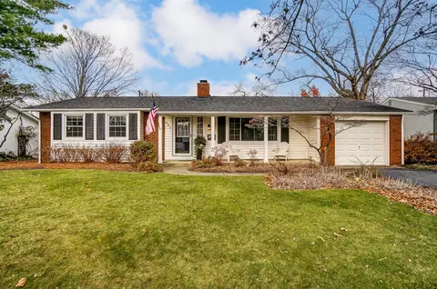 460 Ridgedale Dr N, Worthington, OH 43085