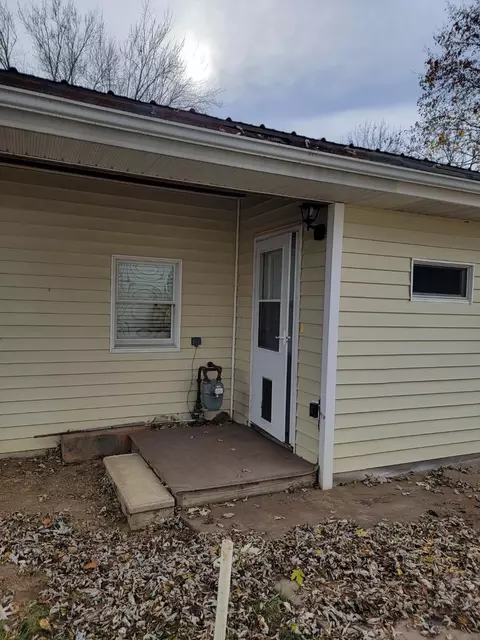 17 Kreig St #REAR, Newark, OH 43055