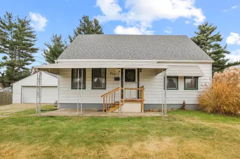 832 Merrick Ave, Zanesville, OH 43701