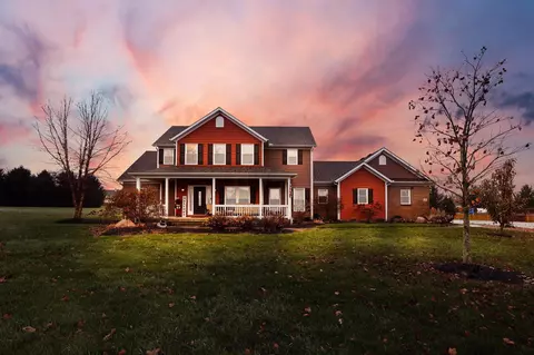 11200 Macintosh Cir, Pickerington, OH 43147