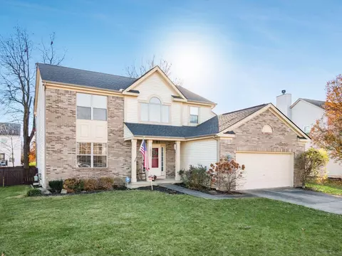 1812 Storrow Dr, Lewis Center, OH 43035