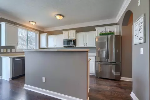 369 Hemhill Dr, Galloway, OH 43119 photo 9