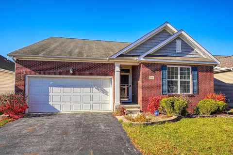 369 Hemhill Dr, Galloway, OH 43119 photo 2