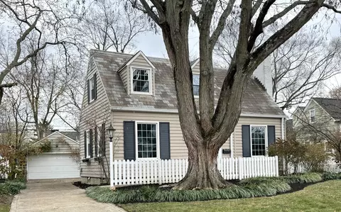1926 Andover Rd, Columbus, OH 43212