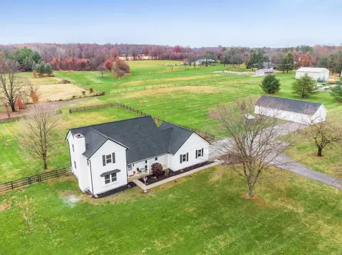 7860 Busey Rd, Canal Winchester, OH 43110