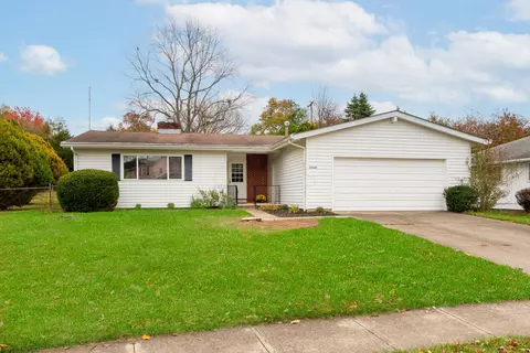 6728 Schreiner St E, Worthington, OH 43085