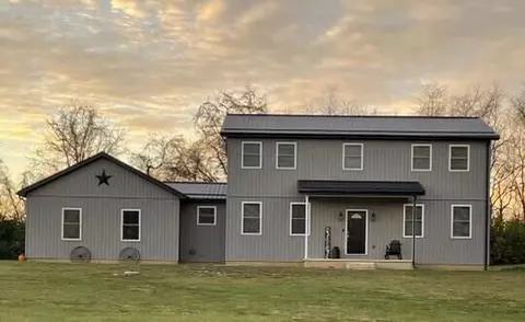 3795 Sulphur Spring Rd, Kingston, OH 45644