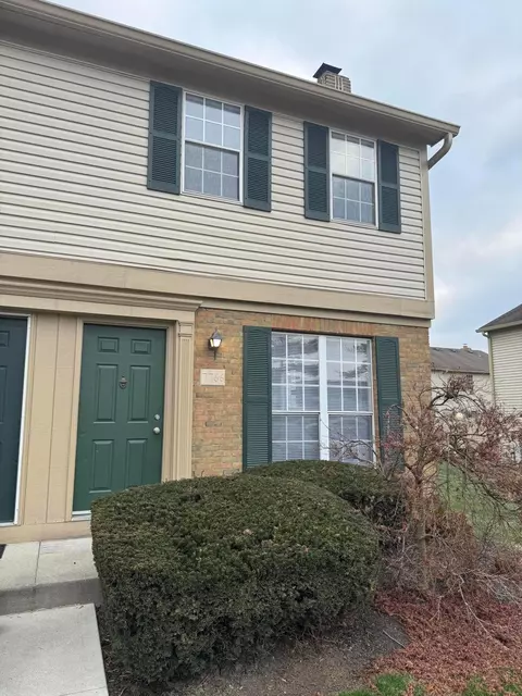 7766 Amberfalls Ct, Dublin, OH 43016