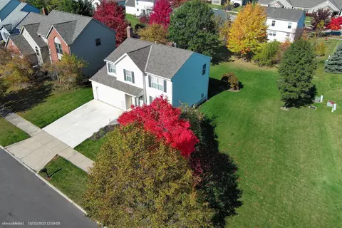 411 Morning Star Dr, Marysville, OH 43040