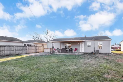 150 Putnam Rd, Heath, OH 43056 photo 4