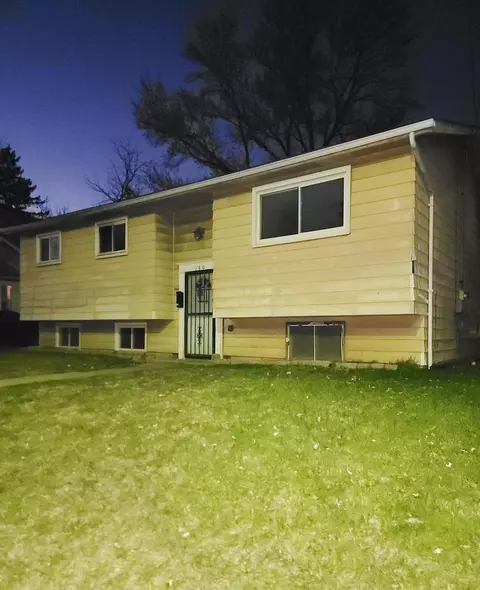 140 Harker St, Mansfield, OH 44903