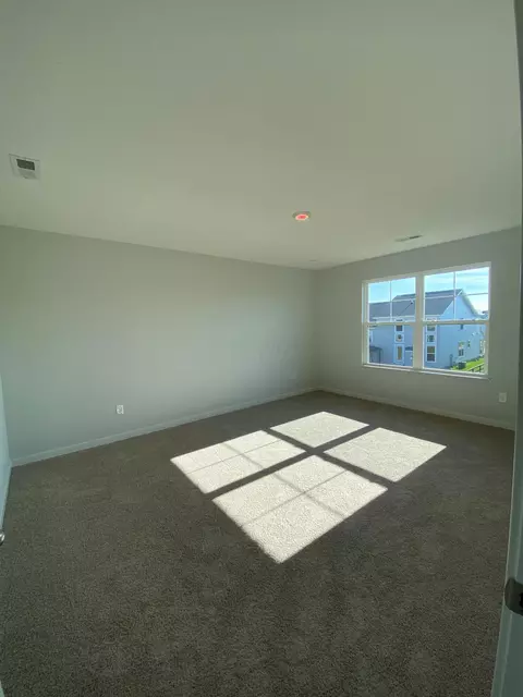 4281 Holstein Dr, Obetz, OH 43207 photo 10