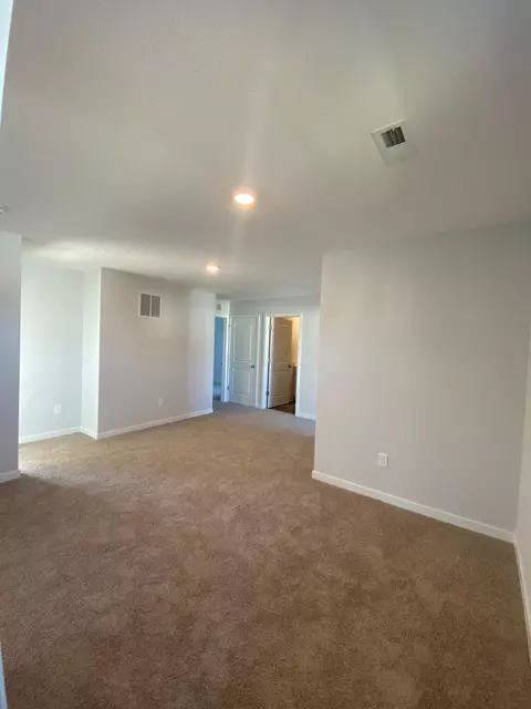 4281 Holstein Dr, Obetz, OH 43207 photo 6