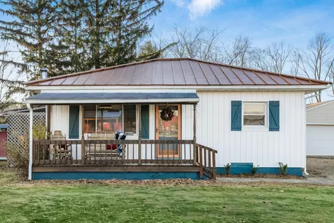 13305 Rosewood Rd NE, Thornville, OH 43076