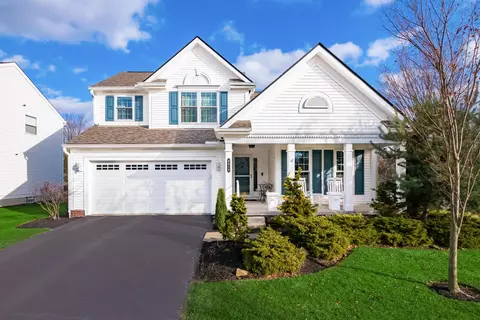 4514 Natural Trail Dr, New Albany, OH 43054