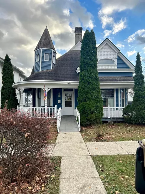 418 South St, Greenfield, OH 45123