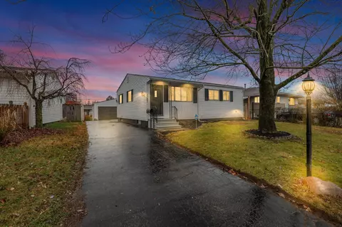3007 Westmoor Ct, Columbus, OH 43204