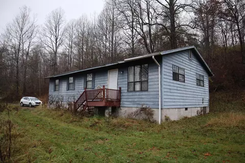 3036 County Rd 21, Ironton, OH 45638