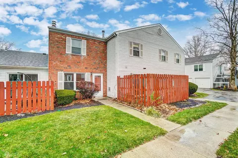 1357 Baja Ln #27, Columbus, OH 43204