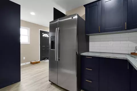 861 E 4th Ave, Columbus, OH 43201 photo 11
