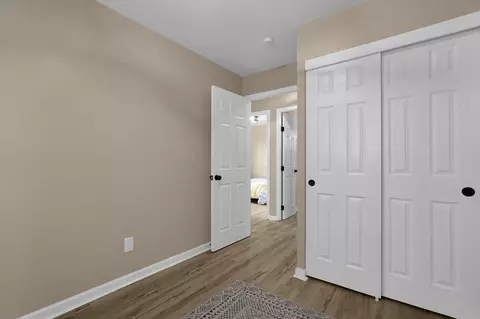 861 E 4th Ave, Columbus, OH 43201 photo 15