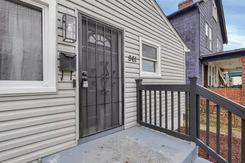 861 E 4th Ave, Columbus, OH 43201 photo 5