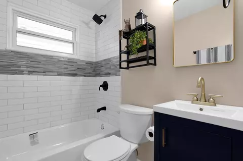861 E 4th Ave, Columbus, OH 43201 photo 13