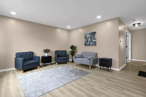 861 E 4th Ave, Columbus, OH 43201 photo 7