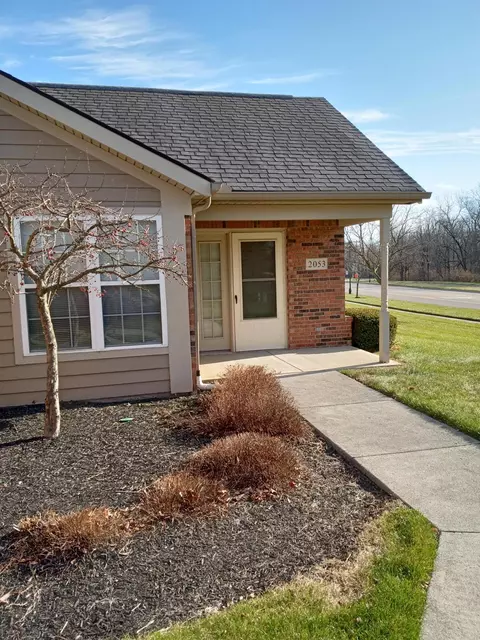 2053 Dry Creek Pl, Grove City, OH 43123