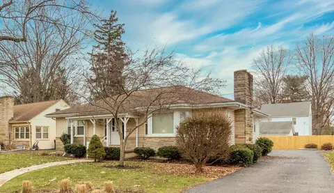 56 N 33rd St, Newark, OH 43055