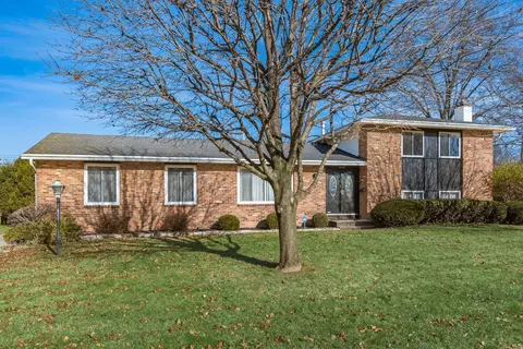 2626 Mitzi Dr, Columbus, OH 43209