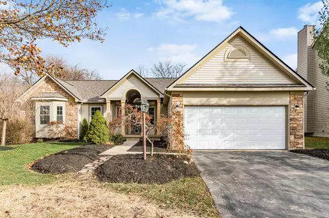 7633 Tree Lake Blvd, Powell, OH 43065